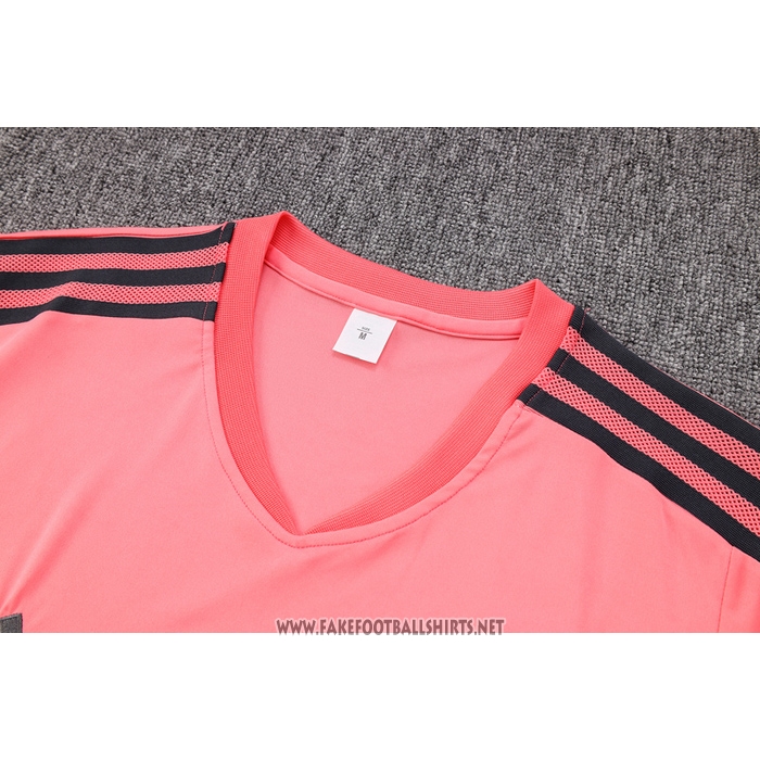 Tracksuit
 SC Internacional Short Sleeve
 2022-2023 Rosa - Shorts
